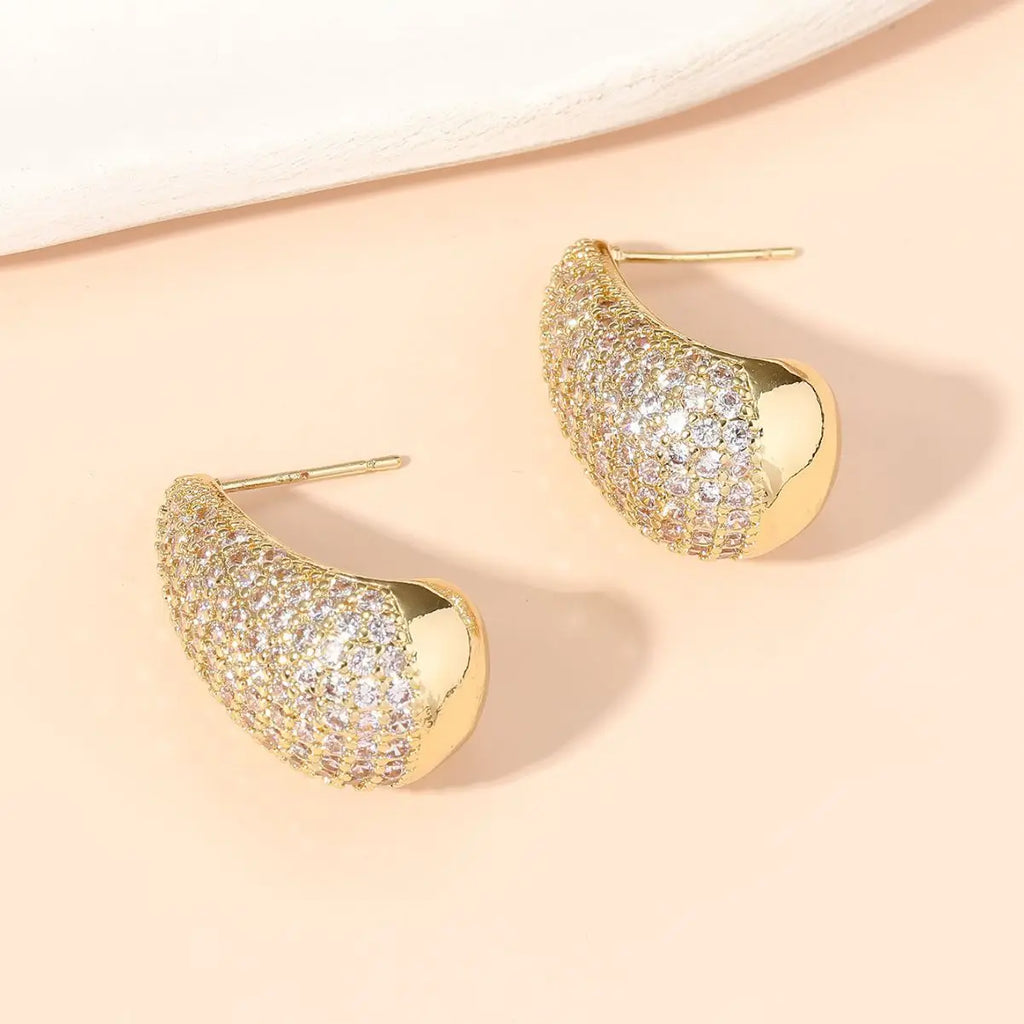 Elegantes Pendientes de Botón Gota de Agua oro