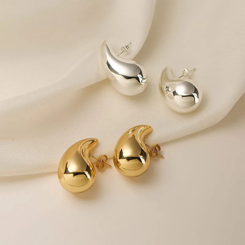 Pendientes de Botón Gota de Agua Grande oro