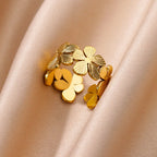 Anillo Grande Flor de 5 Pétalos Dorados