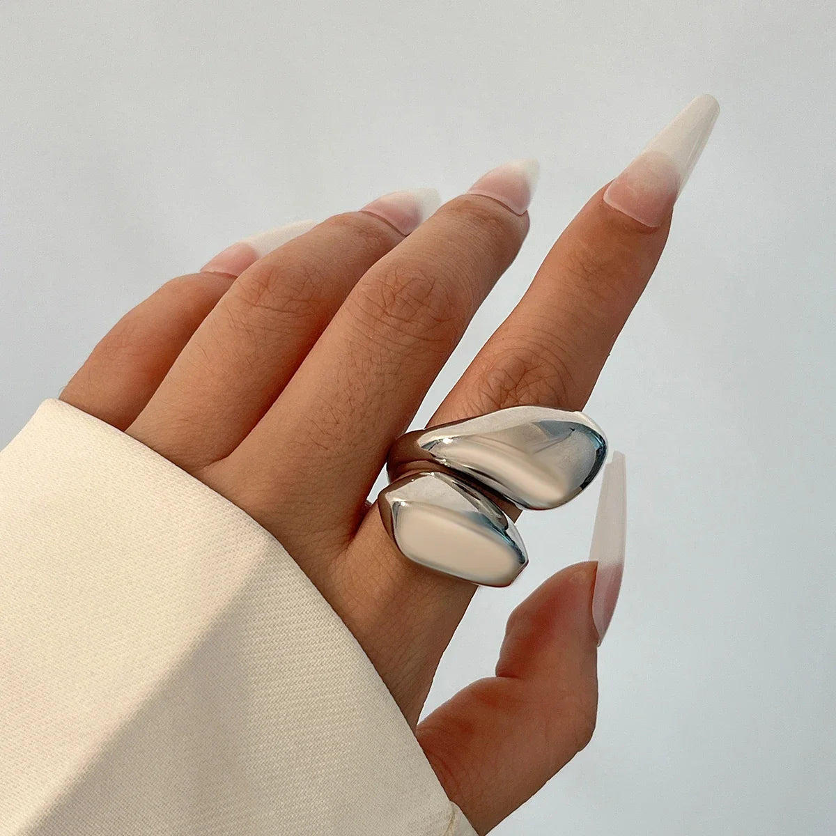 Anillo Grande con Gota de Agua plata
