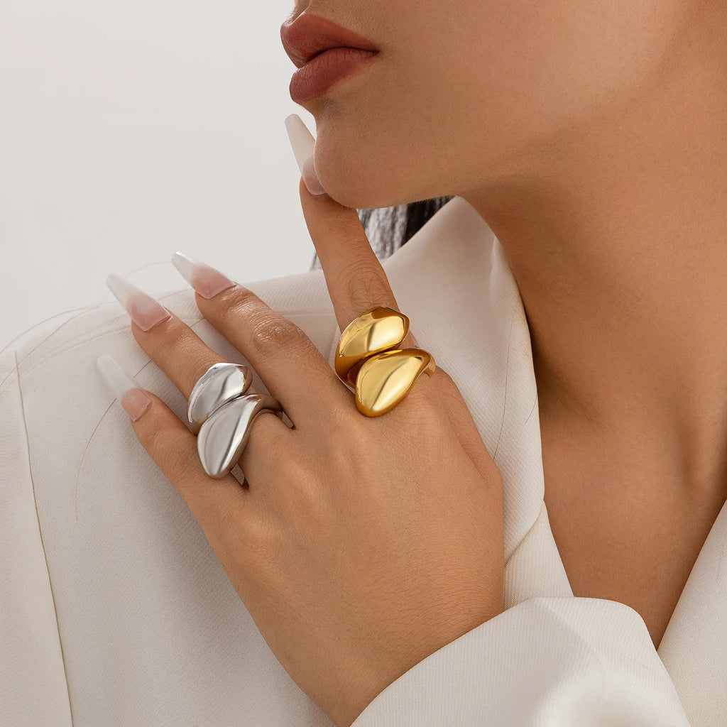 Anillo Grande con Gota de Agua oro