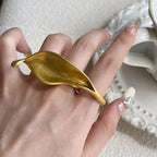 Anillo Hoja de Lirio oro
