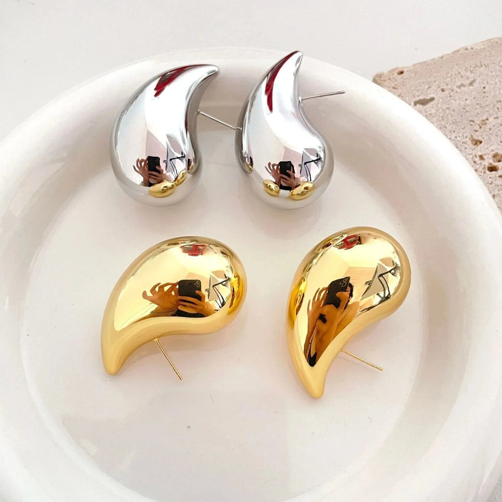 Grandes Pendientes de Botón Gota de Agua plata