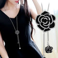 Collar Largo Colgante Flor Grande Negra