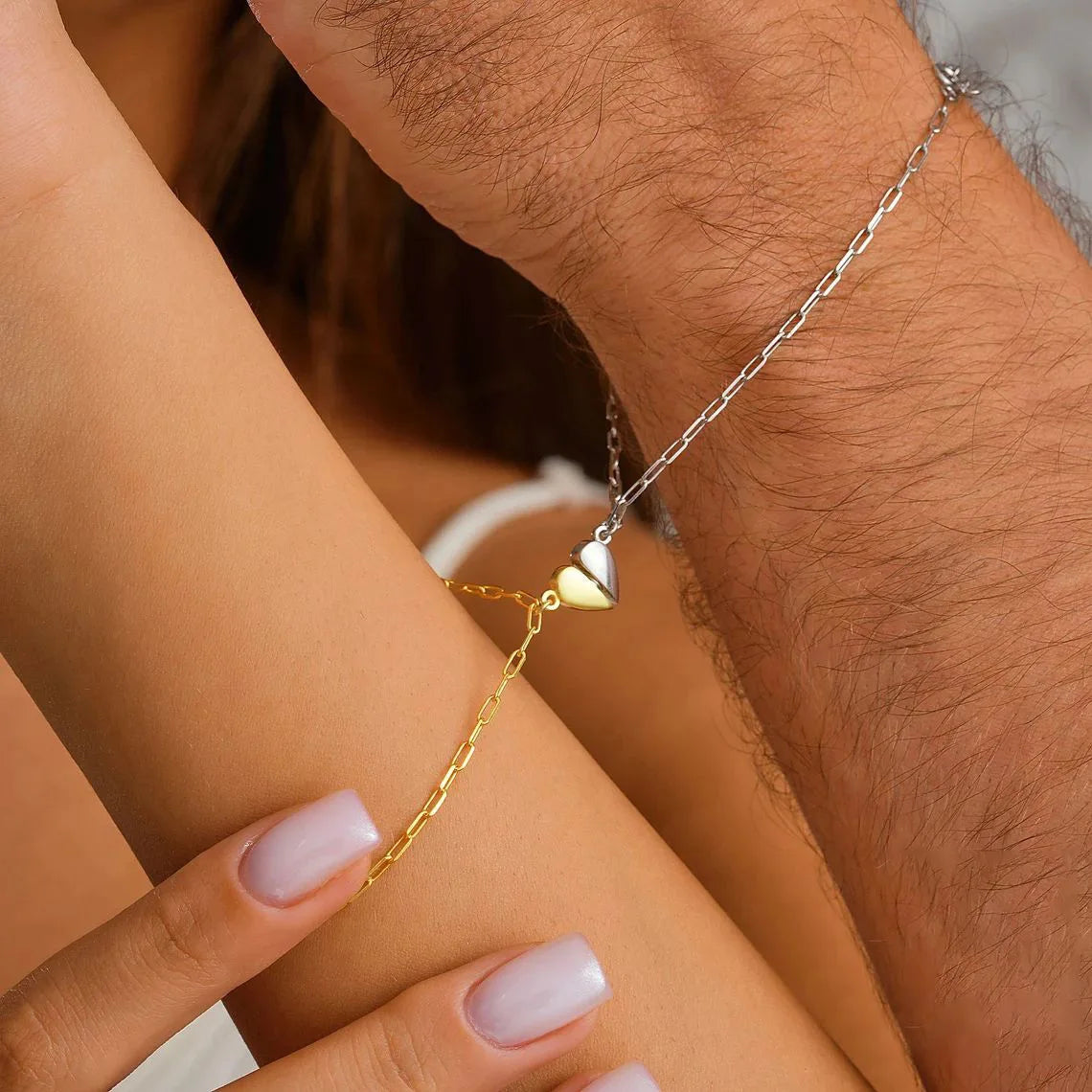 Juego de 2 Pulseras Medio Corazón para Pareja