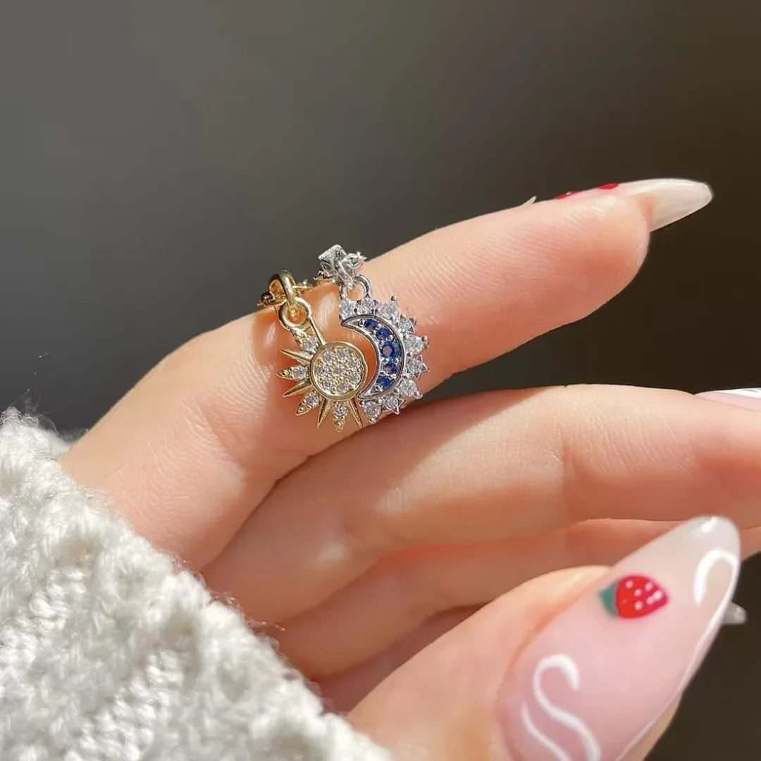 Juego de 2 Collares con Colgante de Luna o Sol en Circonita para Pareja oro y plata