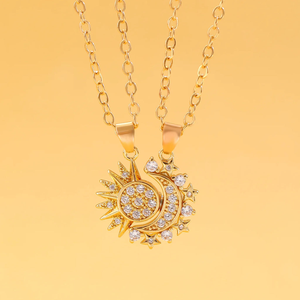 Juego de 2 Collares con Colgante de Luna o Sol en Circonita para Pareja oro