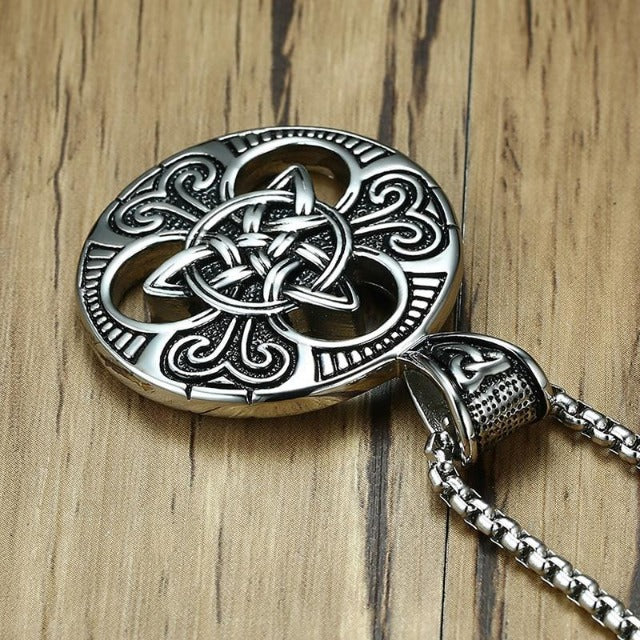 Colgante Irlandés Claddagh