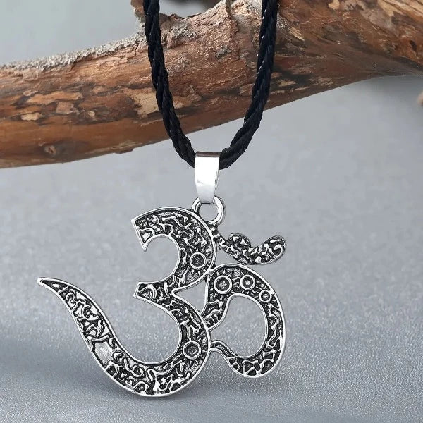 Colgante Om Símbolo Budismo plata