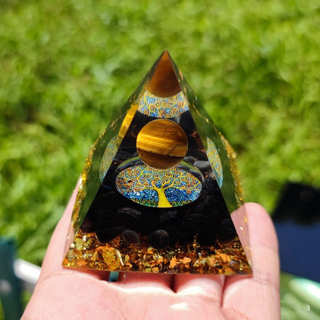 Pirámide Orgonite Protección & Meditación árbol de la vida